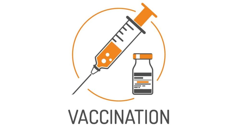 योगी के सूबे में वैक्सीन की भारी किल्लत - टाला गया लखनऊ के क्लस्टर अभियान
