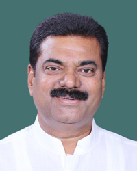 रेलवे के इस अधिकारी की शिकायत करना ठेकेदार को भारी पड़ा , अब अधिकारी हाथ धो कर पड़ गए हैं ठेकेदार के पीछे