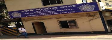 डीजे की शिकायत 100 नंबर पर की तो पुलिस ने शिकायतकर्ता का नंबर डीजी वालों को पहुंचा दिया , अब डीजे वाले शिकायतकर्ता की बैंड बजाने की बात कर रहे