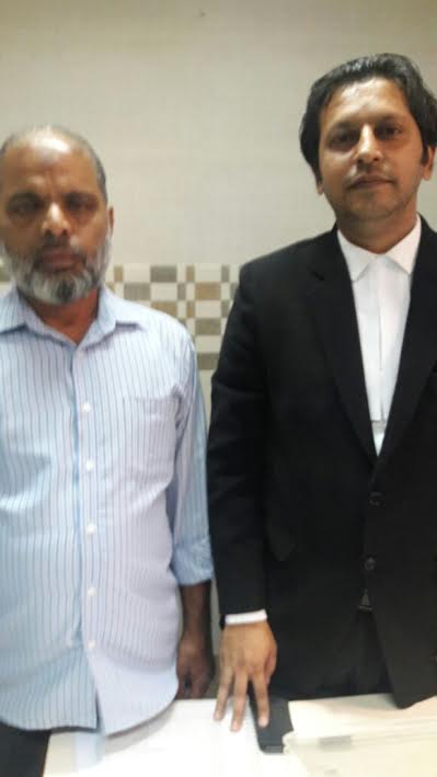 कोर्ट ने मुंबई पुलिस को लगाई फटकार , कर रहे थे आरोपी खबरी लाल की जय जय कार