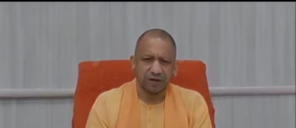 भाजपा मुख्यालय में कोविड प्रोटोकॉल की जमकर उड़ी धज्जियाँ-जमा हुए हजारों कार्यकर्ताओं की निकाले गए जुलूस