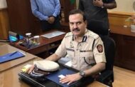 पूर्व मुंबई पुलिस कमिश्नर मामले में  एसआईटी गठन के बाद आरोपी बने 5 अन्य पुलिस अधिकारियों का तबादला