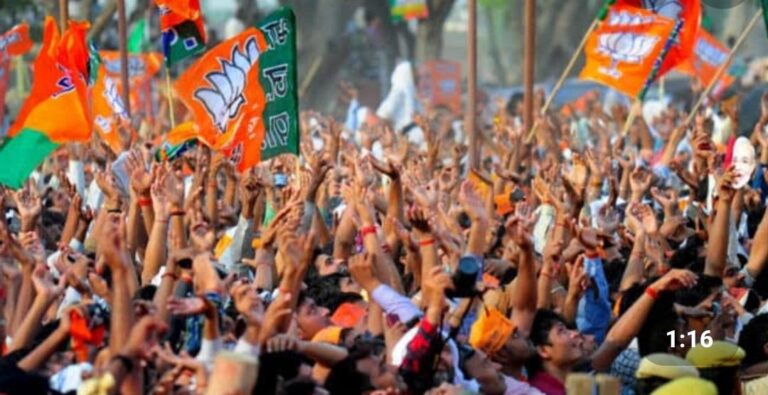 भाजपा ने फिर खेला महाराष्ट्र सरकार पर हिंदु विरोधी कार्ड-कोविड 19 में दही हांडी पर लगी रोक कहा हिंदू विरोधी है उद्धव सरकार