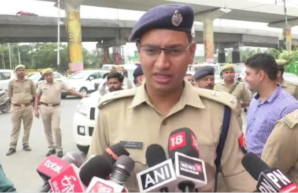 तेज़ तर्रार आईपीएस श्लोक कुमार के रडार पर अपराधी : जिले को भयमुक्त करने का पूरा होता पुलिस संकल्प
