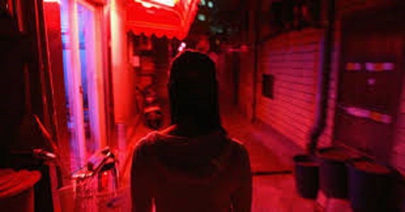 गोवा में सेक्स रैकेट का कनेक्शन भंडाफोड़ - अभिनेत्री समेत 3 महिलाएं गिरफ्तार