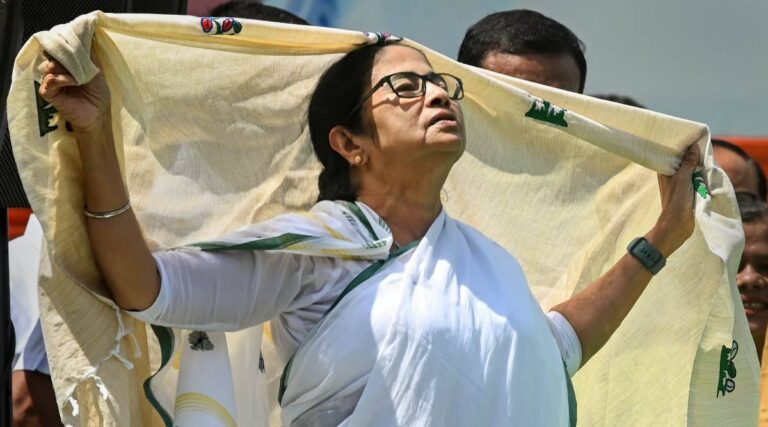 बिलकीस बानो मामले में भाजपा पर ममता का प्रहार, कहा दम है तो मुझे गिरफ्तार करके दिखाओ