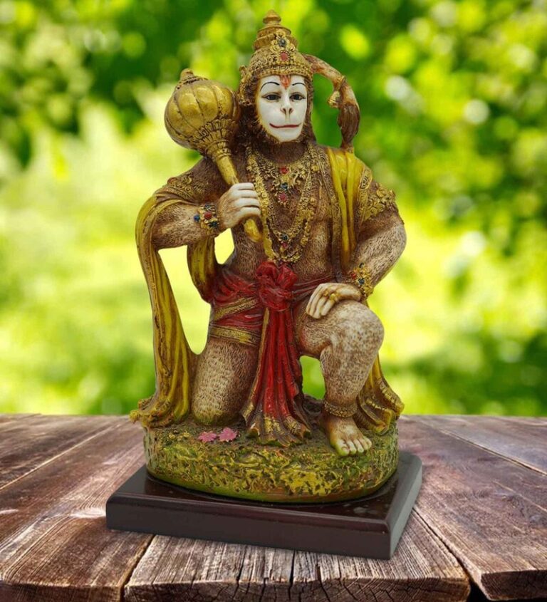 जय श्रीराम का उद्घोष कर हनुमान मंदिर में तोड़ी मूर्तियां, नशे में धुत आरोपी फेक आई के साथ गिरफ्तार