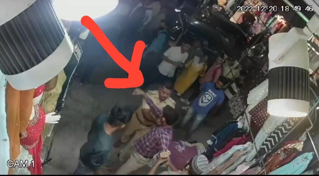वसूली की रकम कम मिलने पर दो छात्रों को 353 में भेज दिया जेल