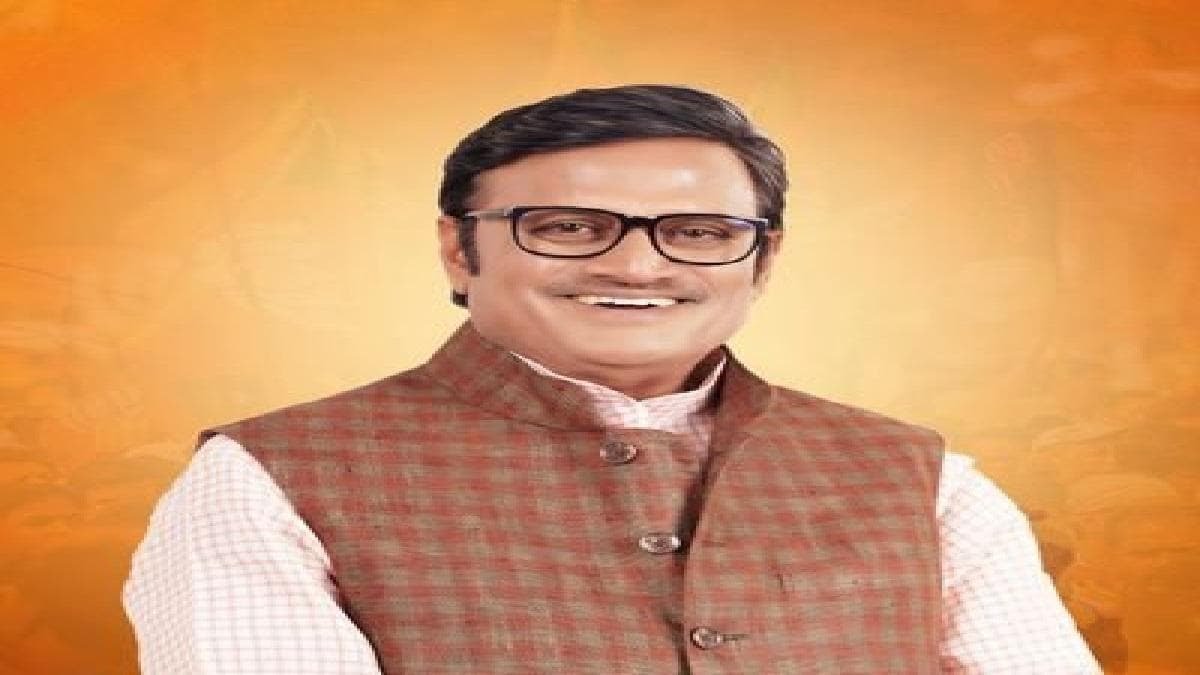 राजस्थान में वसुंधरा नही होंगी सीएम चेहरा ,जातिय समीकरण में जुटी बीजेपी , राजेन्द्र राठौड़ बने नेता विपक्ष।