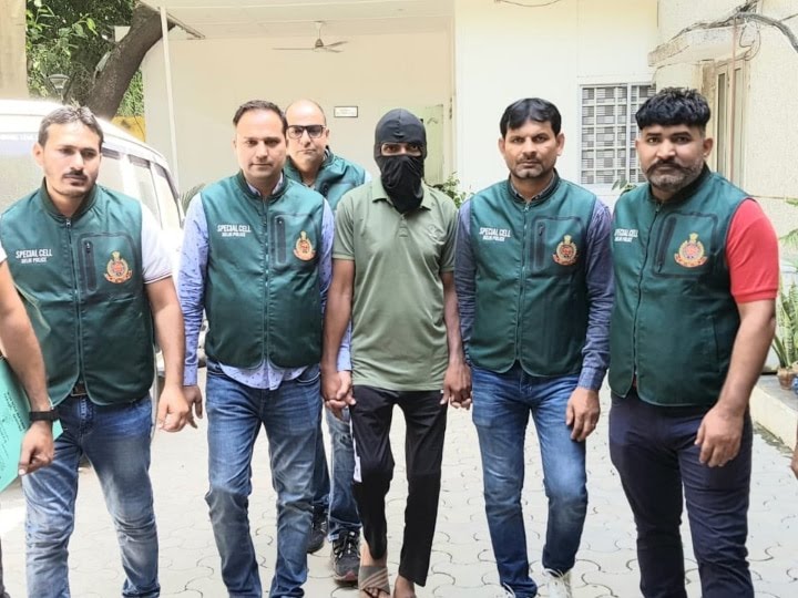 दिल्ली पुलिस से हुई मुठभेड़ में नंदू गैंग के फरार बदमाश गिरफ्तार ,दिल्ली पुलिस की स्पेशल सेल के हाथों बड़ी कार्यवाही।