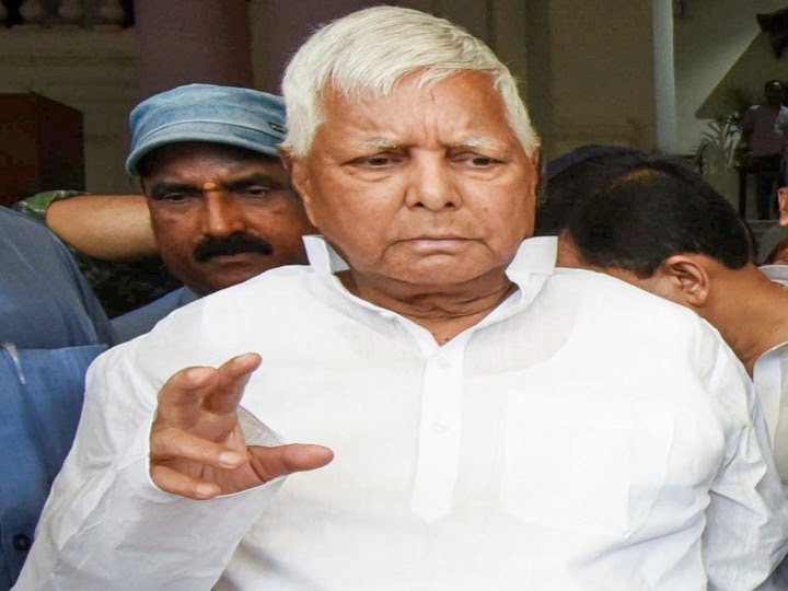 एनसीपी में टूट और पवार के रिटायरमेंट विवाद पर लालू यादव का बड़ा बयान ,कहा सियासत में कोई रिटायरमेंट नही , शरद पवार बड़े हैसियत के नेता।