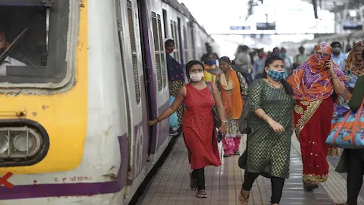 मुंबई रेलवे में बढ़ता अपराध का ग्राफ ,महिला कोच में महिला से लूट और ट्रेन से फेंकने वाले आरोपी गिरफ्तार।