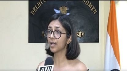 राहुल गांधी फ़्लाइंग किस विवाद पर स्वाति मालिवाल के निशाने पर स्मृति ईरानी ,कहा ईरानी को यह आग महिला पहलवानों पर हुये यौन शोषण में क्यों नही लगी।