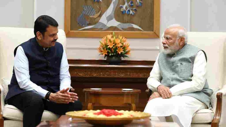 Devendra Fadnavis Meets Narendra Modi - Maharashtra CM Devendra Fadnavis Meets PM Narendra Modi in Delhi to Discuss State Development Projects