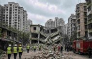 Malad House Collapse - मुंबई के मालवणी में भरभराकर गिरी दो मंजिला इमारत, मलबे में दबे लोगों को निकालने के लिए रेस्क्यू ऑपरेशन शुरू