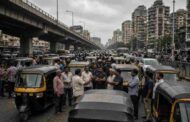 Mumbai Auto Drivers Strike - मुंबई में मराठी भाषा नियम के खिलाफ ऑटो चालकों का फूटा गुस्सा  कांदिवली लिंक रोड पर चक्का जाम कर शुरू की 3 दिवसीय हड़ताल