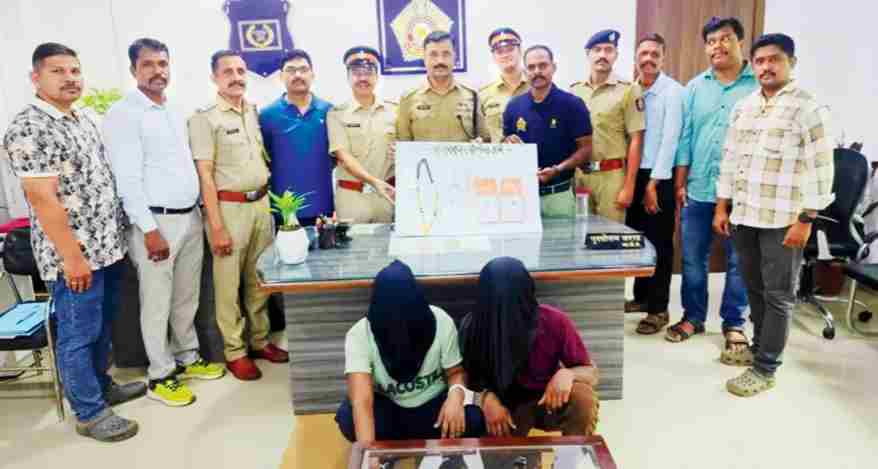 Mumbai Goregaon Burglar Arrest - मुंबई में सीसीटीवी फुटेज की मदद से शातिर चोर गिरफ्तार  गोरेगांव में 7 घरों में चोरी की वारदातों का हुआ पर्दाफाश
