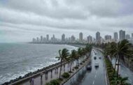 Mumbai Weather Update Light Showers - मौसम विभाग (IMD) ने जारी किया पूर्वानुमान अधिकतम तापमान 32 डिग्री के आसपास रहने का अनुमान 39 एक्यूआई के साथ हवा की गुणवत्ता 'अच्छी' श्रेणी में दर्ज।