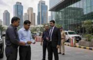 Mumbai BKC Security Breach PMO ID Arrest - मेटल डिटेक्टर जांच के दौरान बंदूक के साथ पकड़ा गया बॉडीगार्ड मुंबई पुलिस ने पीएम मोदी के दौरे से किसी भी संबंध से किया इनकार 11 सितंबर तक पुलिस कस्टडी।