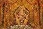 Lalbaugcha Raja Ganeshotsav Donations Rs 3.18 Crore Three Days - लालबागचा राजा के दरबार में तीन दिनों में आया 3.18 करोड़ रुपये का चढ़ावा कैश के साथ सोने-चांदी की बंपर भेंट