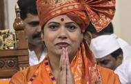 BMC Mayor Ritu Tawade Distances From 14 Feet Slum Demolition Drive - 14 फीट से ऊंची झोपड़ियों पर बुलडोजर चलाने के फैसले से मुंबई की मेयर रितु तावड़े ने झाड़ा पल्ला  कहा- 'मुझे मामले की कोई जानकारी नहीं'